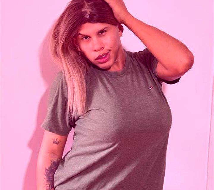 Abril Castellanos de Zapardiel escort