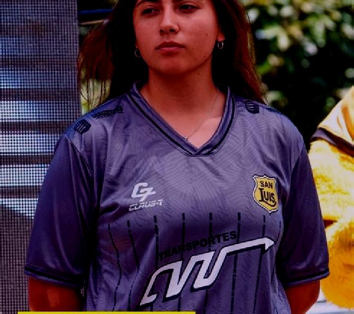 Abril El Frasno escort