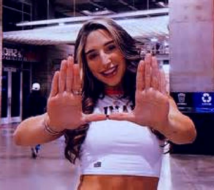 Adriana 2 El Frasno escort