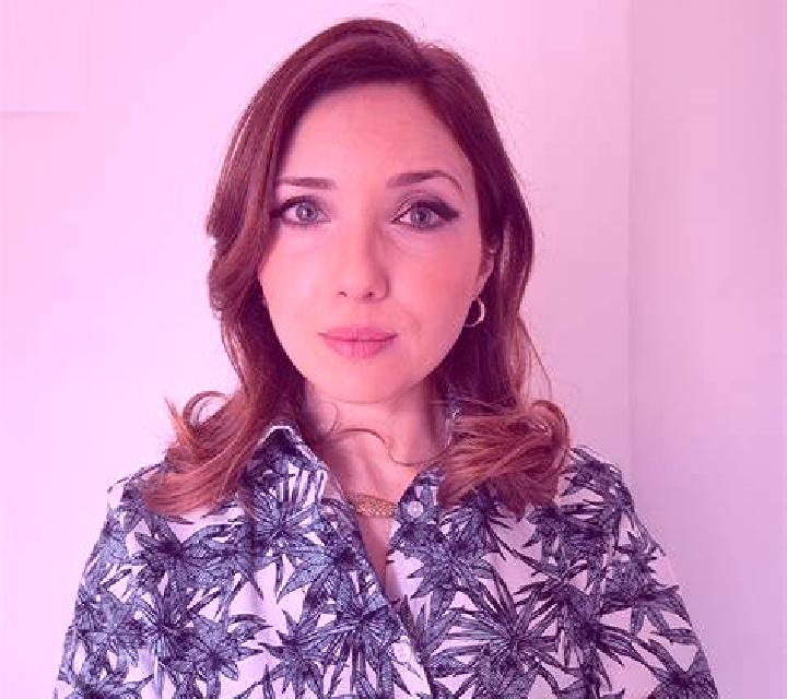Adriana 3 Rupia escort