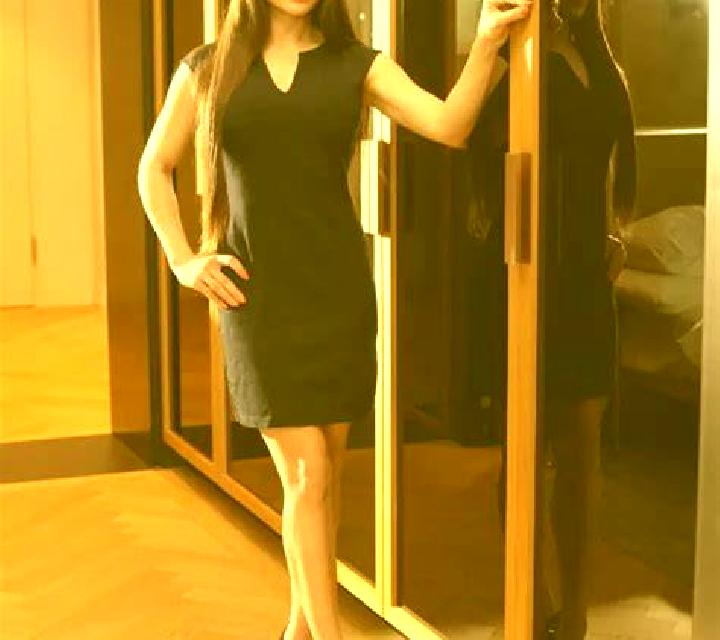 Aitana Arenzana de Arriba escort