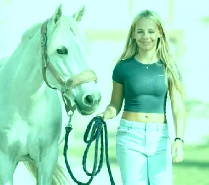 Alba 3 Besalu escort