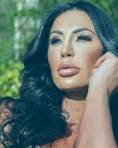 Alba Fuentepelayo escort
