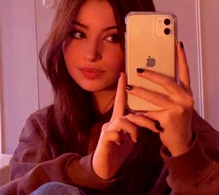 Amanda Garaioa escort