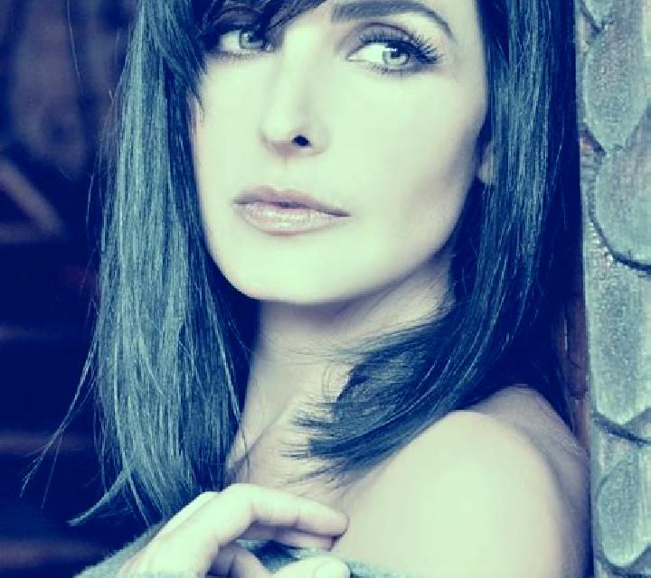 Amanda Huesa escort