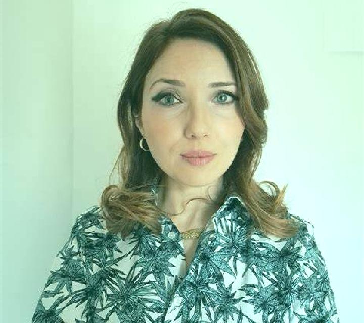Andrea Sollana escort