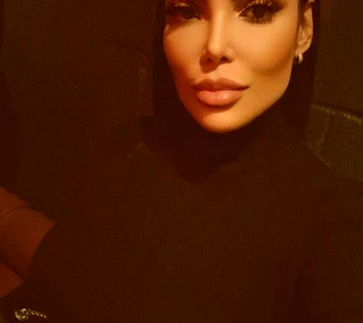 Antonella Roales escort