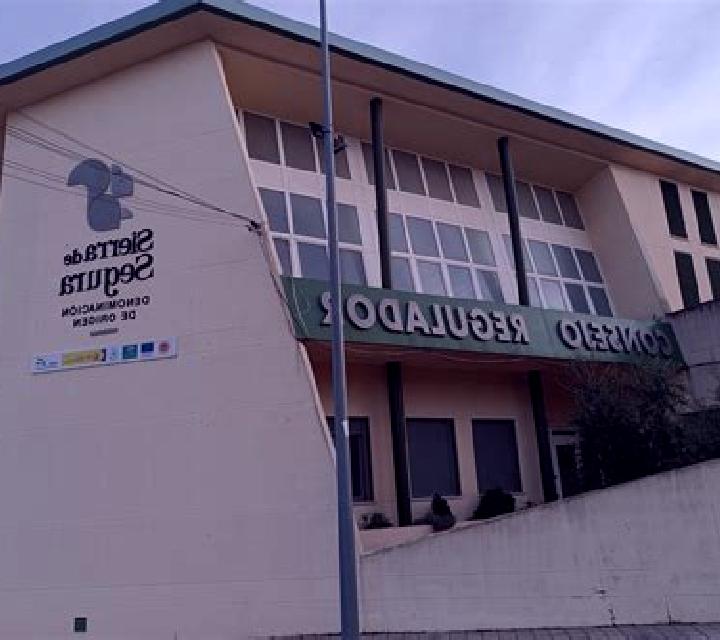 Aurora 2 Rasquera escort