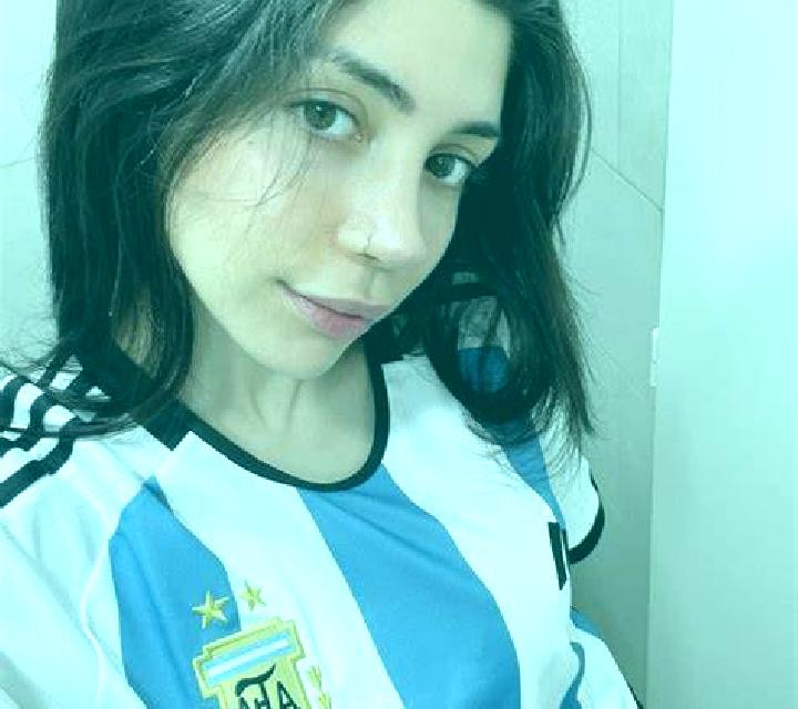 Camila Fuendetodos escort