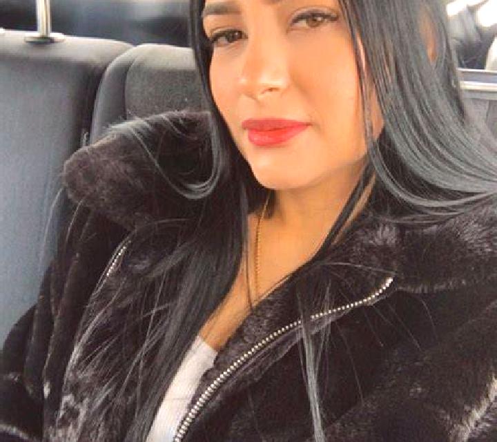 Carla 2 Mieza escort