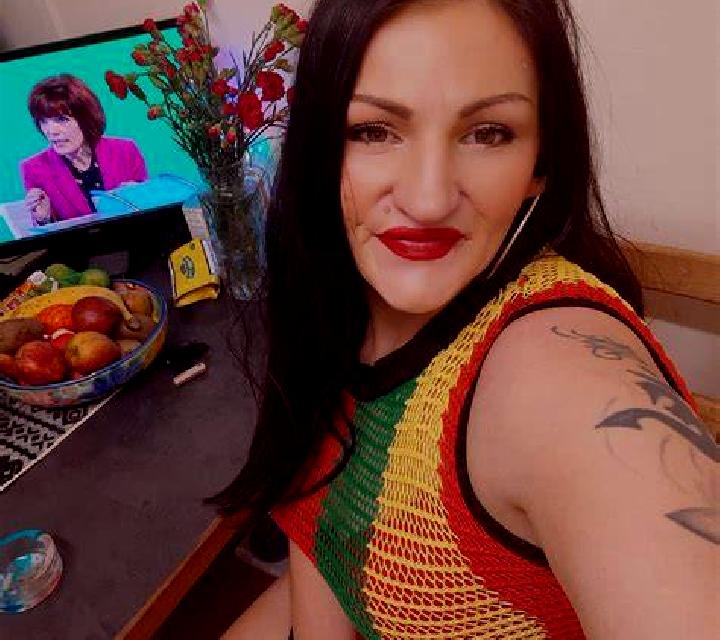 Cecilia Iglesiarrubia escort