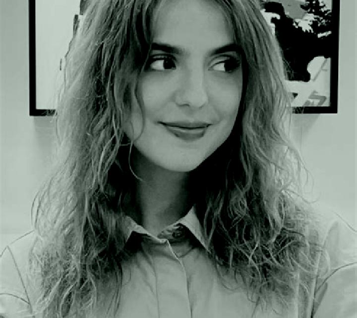 Cecilia Ochanduri escort