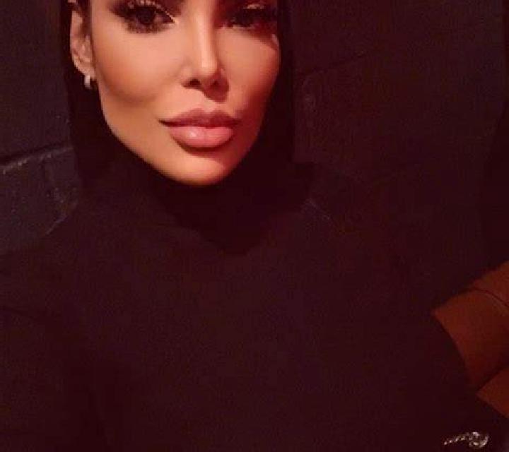 Claudia 3 Perilla de Castro escort