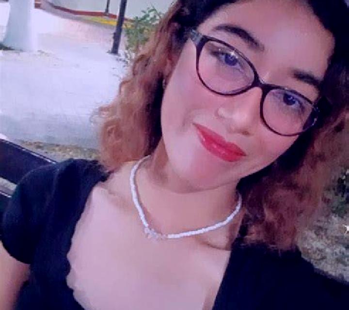 Claudia Calera de Leon escort