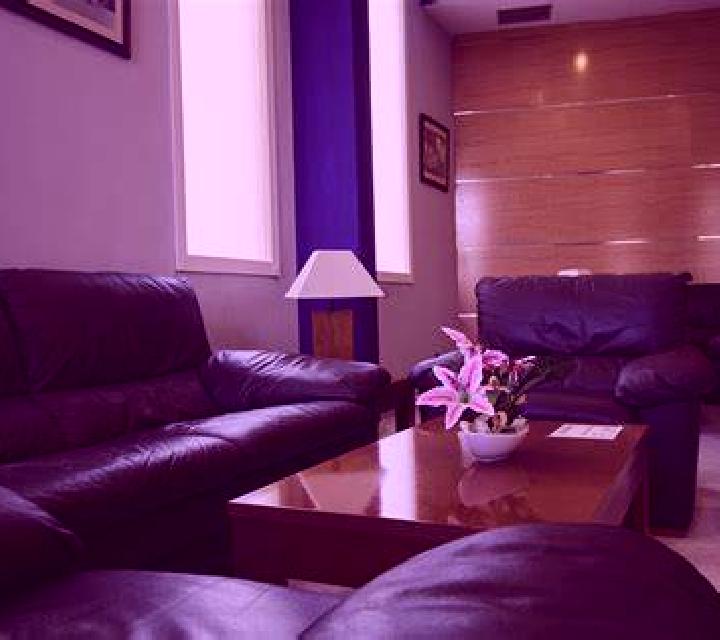 Cristina Ampuero escort