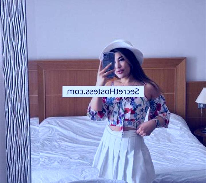 Cristina Vilamacolum escort