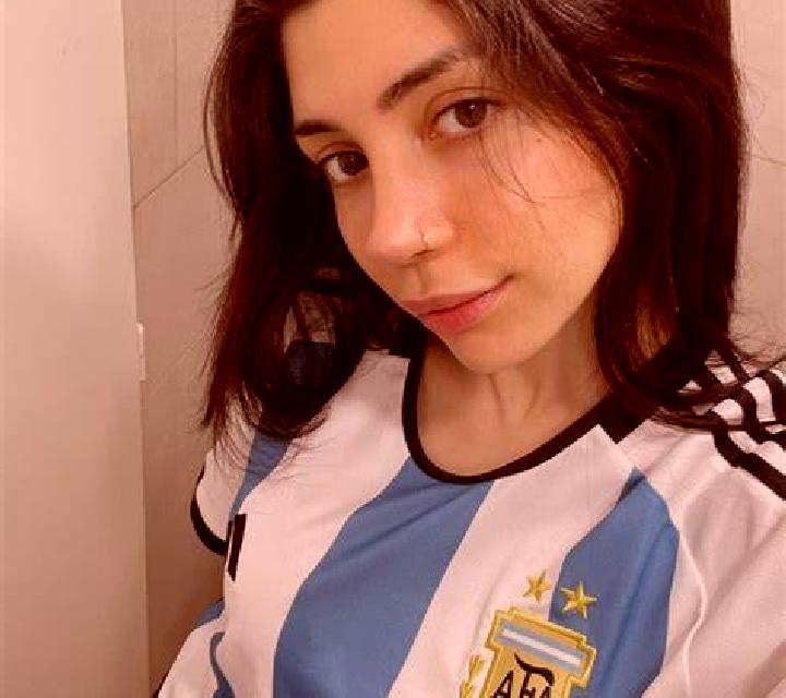 Daniela Gavilanes escort