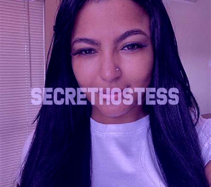 Diana Quintanilla de Trigueros escort