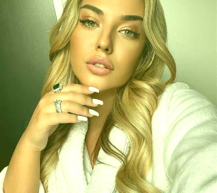 Elena 2 Barbolla escort