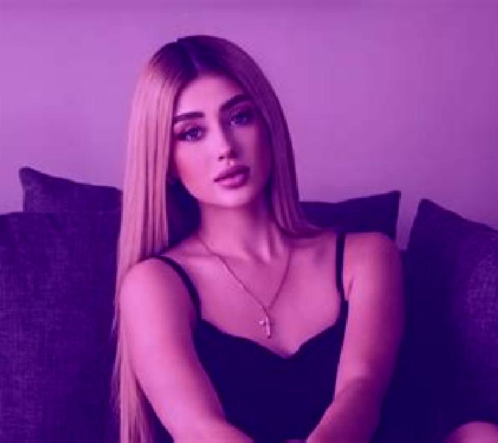 Emilia 3 Ilche escort