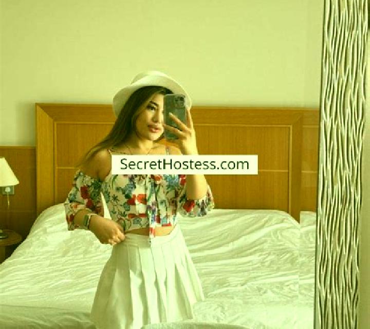 Emilia Alentisque escort