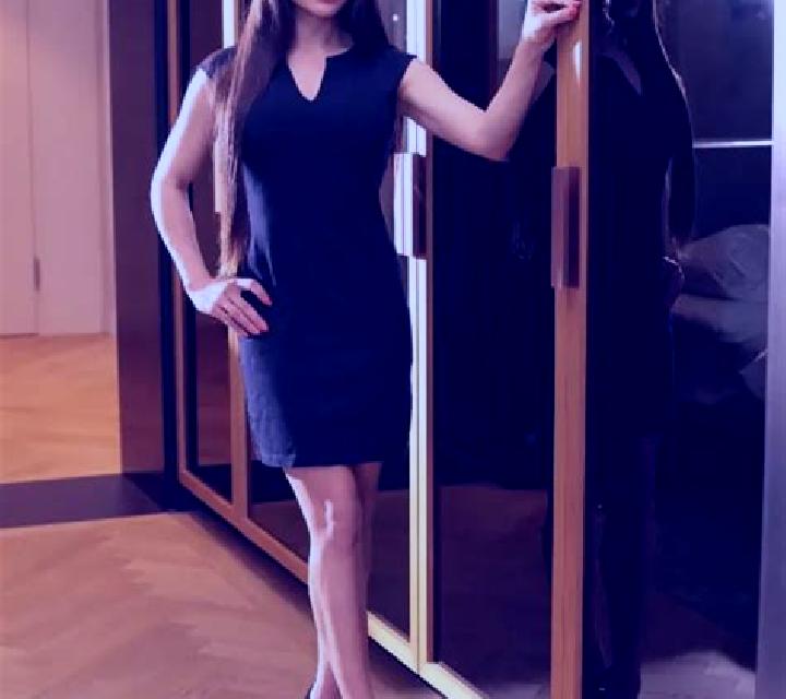 Emilia Campillos escort