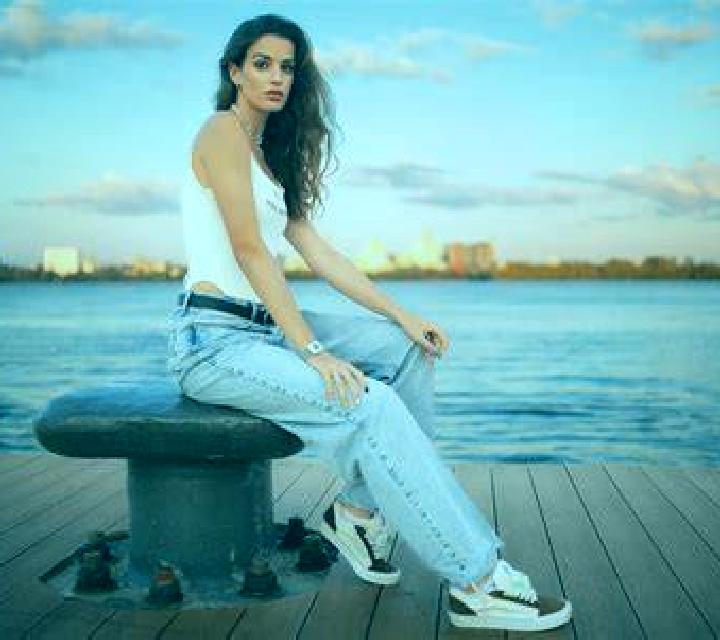 Emilia Valfermoso de Tajuna escort