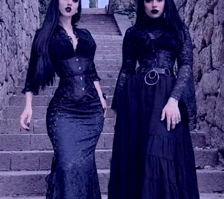 Emilia Villaescusa de Roa escort