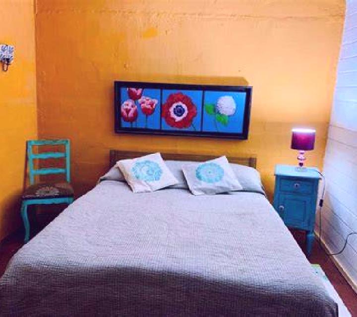 Gabriela Baterno escort