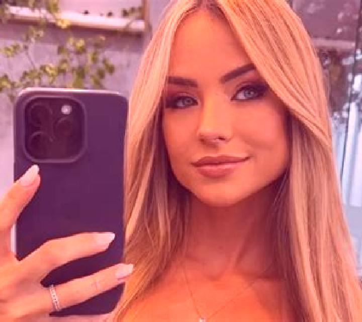 Gabriela Cerraton de Juarros escort