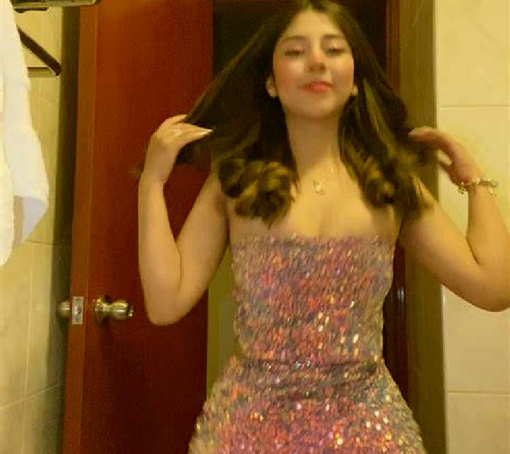 Gabriela Villaeles de Valdavia escort