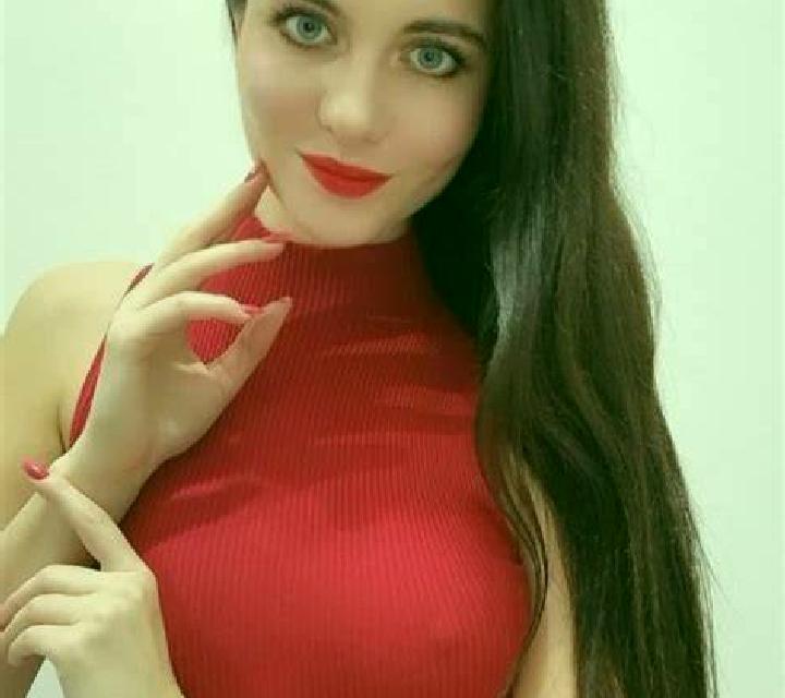 Giulia 2 Castilnuevo escort