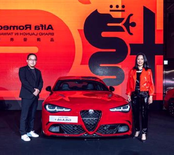 Giulia 2 Eixample escort