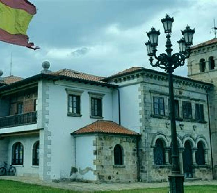 Giulia Santa Barbara de Casa escort