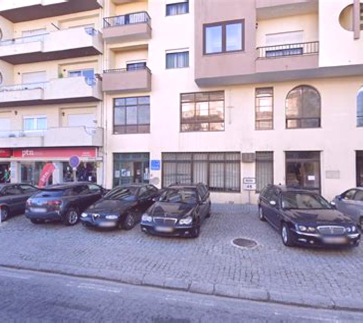 Giulia Sinarcas escort