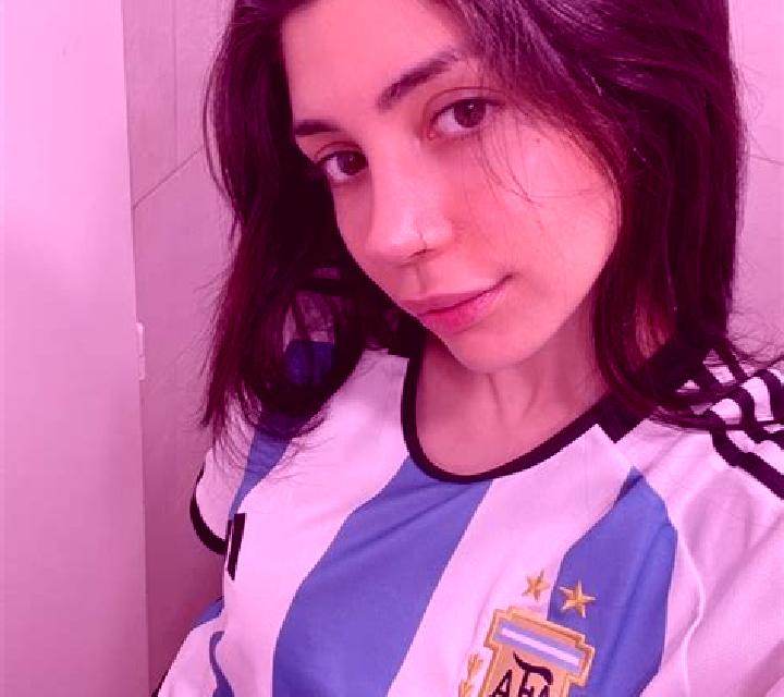Irene Mazarron escort