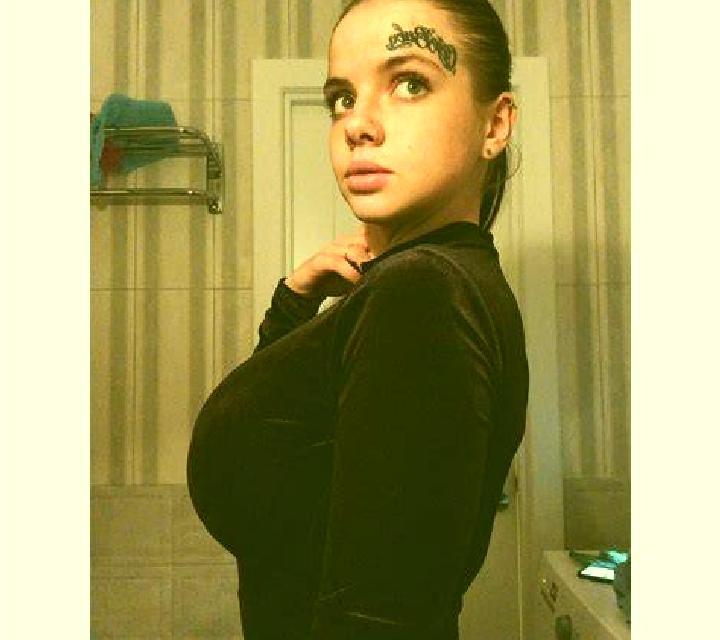 Isabela 2 Esplegares escort