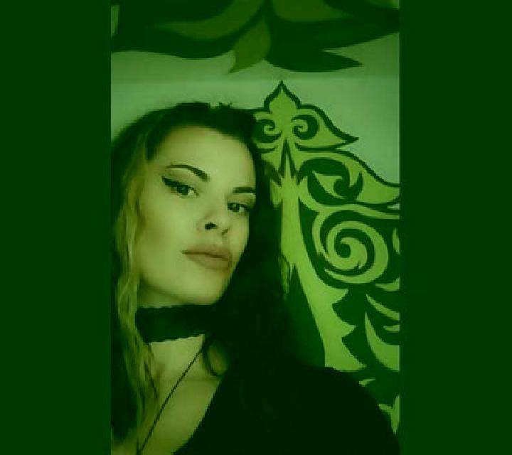Isabela 3 Esplus escort