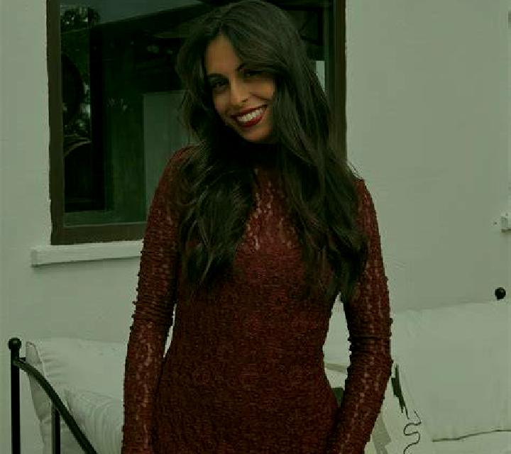 Isabella Alfarnate escort