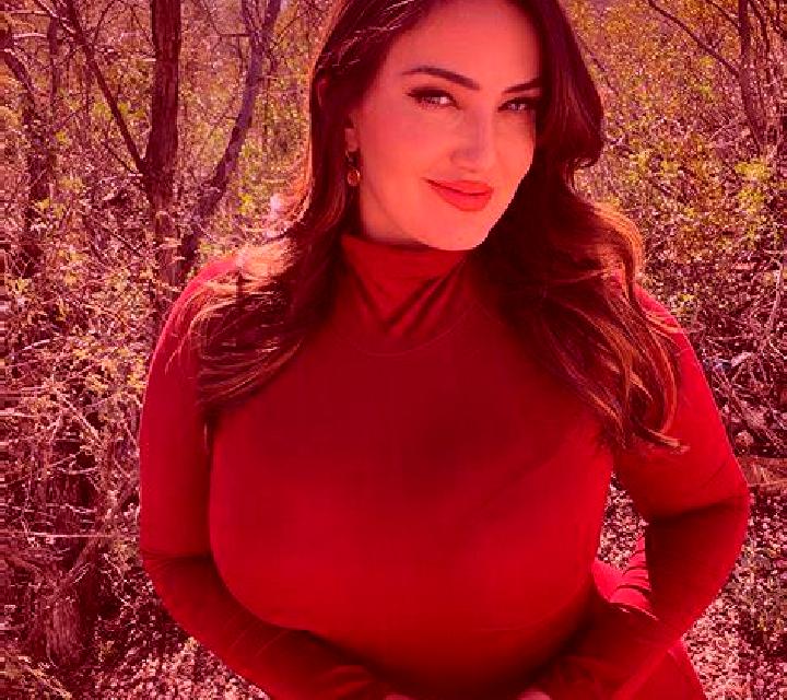 Jade 2 La Cabrera escort