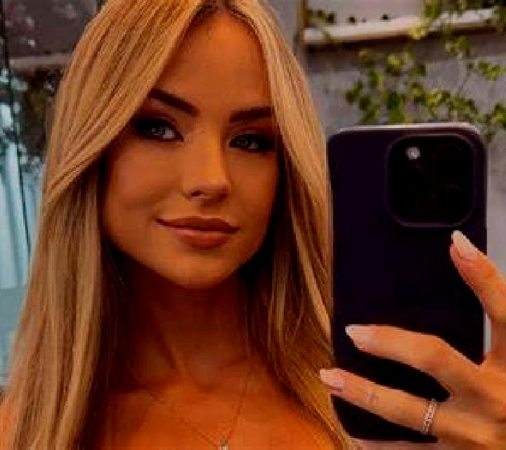 Jade Sariego escort