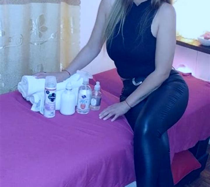 Josefina 2 Carpio escort