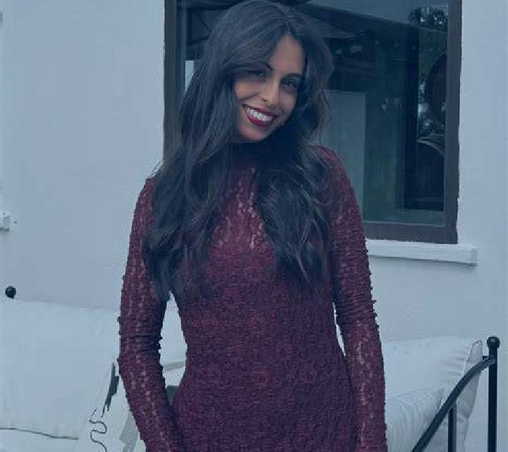 Josefina 2 Parres escort