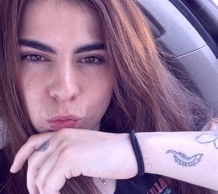 Julia 2 Abengibre escort