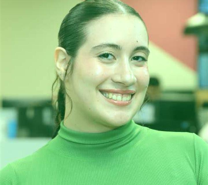 Julia 2 Almassora escort