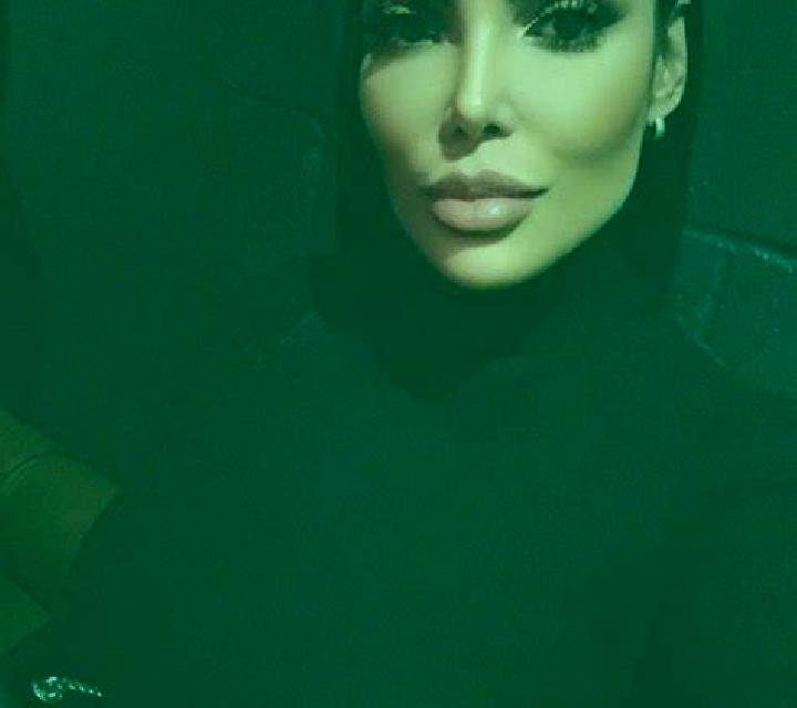 Julia 2 Santovenia escort