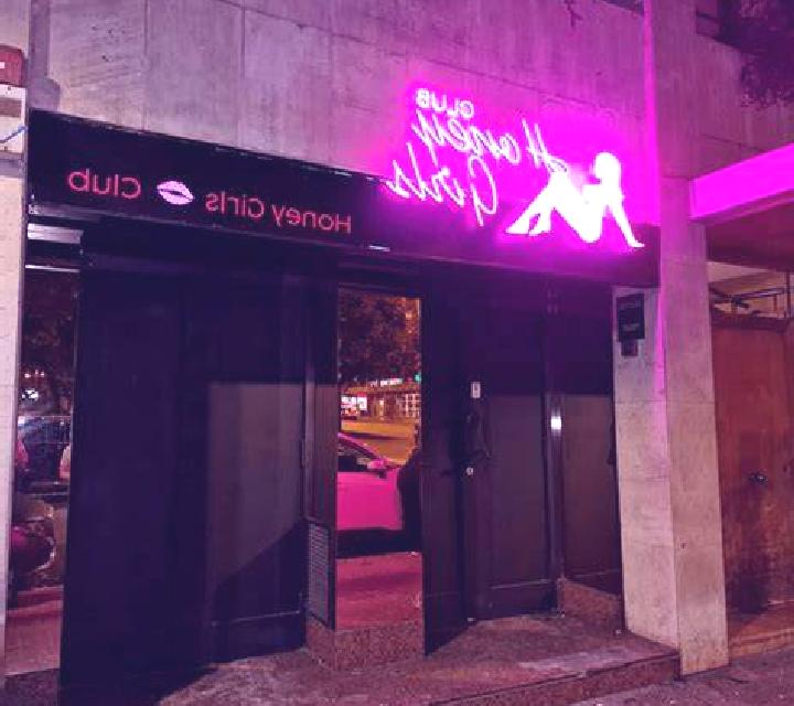 Julia Laguna Dalga escort