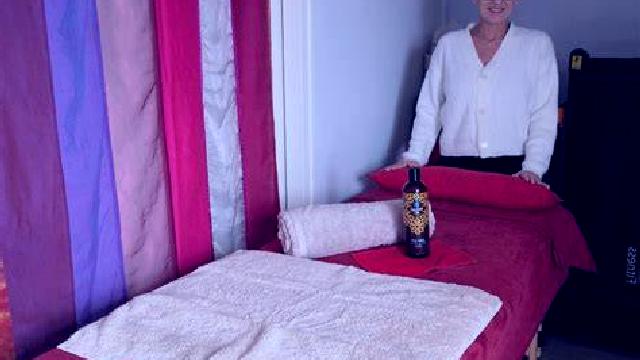 Laia 3 Marana escort