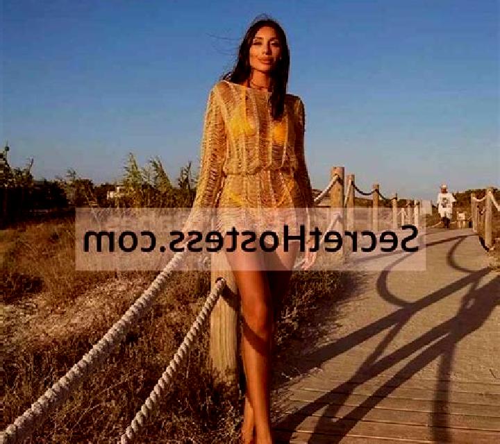 Laia Hellin escort