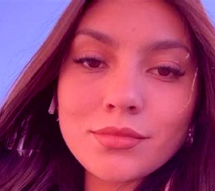 Lola 3 Colldejou escort